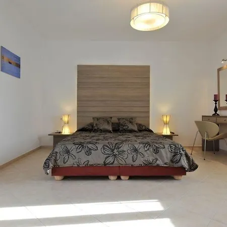 Villa Luxury Paros Villa 1 Bedroom Villa Divine Sea Wonderful Sea Views Great For Young Couples Naousa Parikia (Paros)